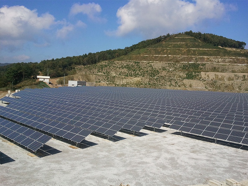 Laos Republic 300KWp Ground-Mounted Grid-Tied July,2008