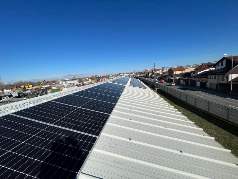 100KW on-grid commercial roof system in Romania