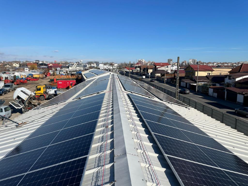 100KW on-grid commercial roof system in Romania