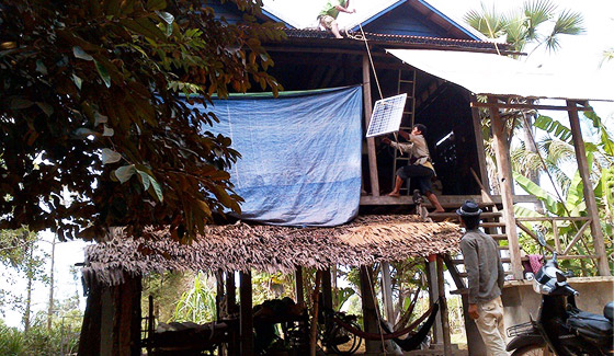 Cambodian household system 5000 sets Off grid July, 2011