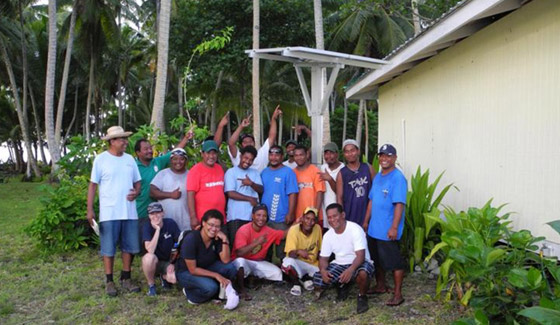 Marshall Islands 3000 sets off-gird household system July, 2012